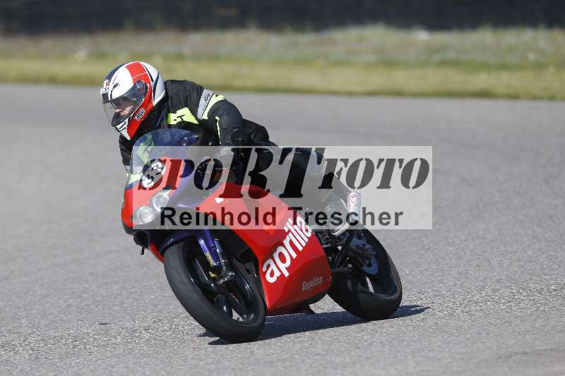 /01 02.04.2026 MAZ ADR/Gruppe rot/33